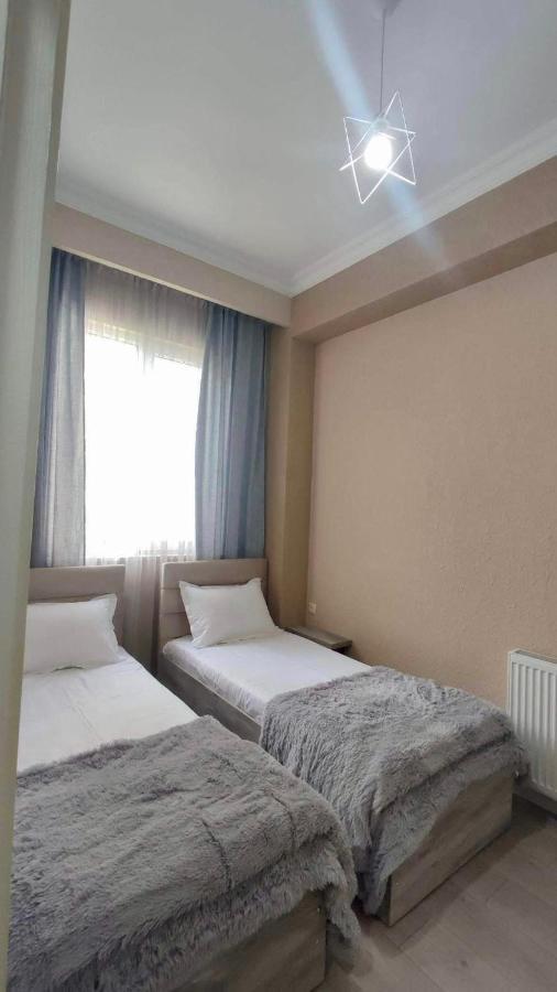Guest House Nima Kutaissi Exterior foto